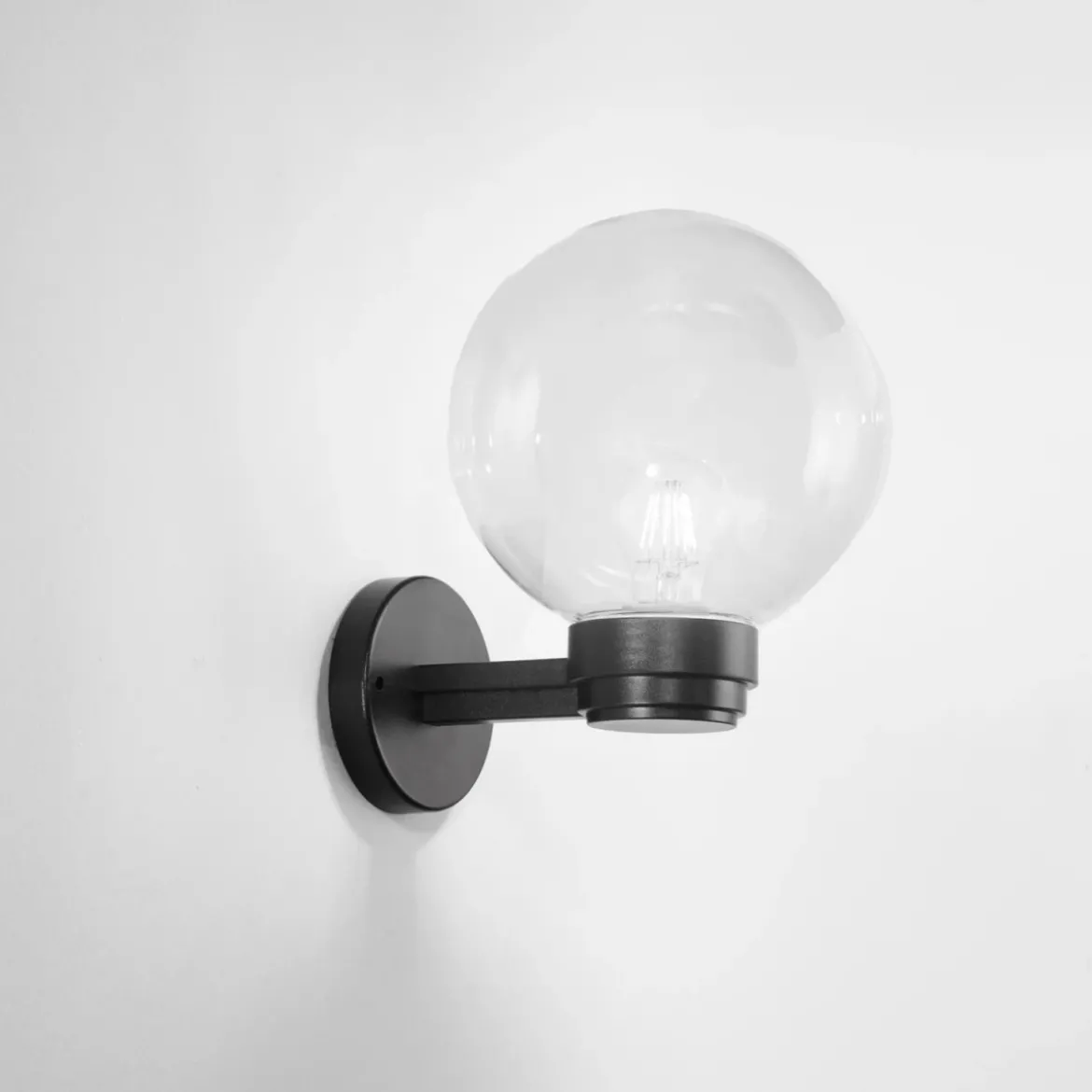 Applique Sfera Trasparente 20 cm in Plastica a Parete Luce da Esterno