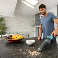 Aspirapolvere Portatile Black+Decker 7,2V Aspirabriciole Estensibile