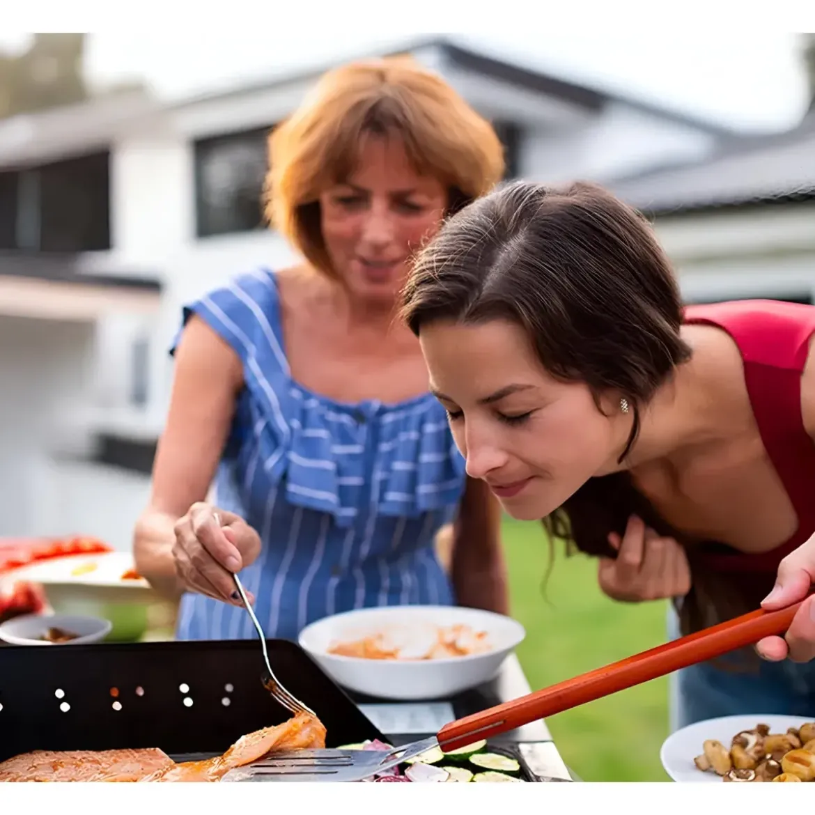 Barbecue a Gas da Esterno 122x53x97H cm 4+1 Fuochi Nero con Termometro