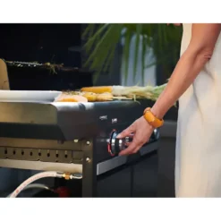 Barbecue Gas Campignaz 4 Fuochi Ruote Acciaio Inox Nero 127x57x113 cm