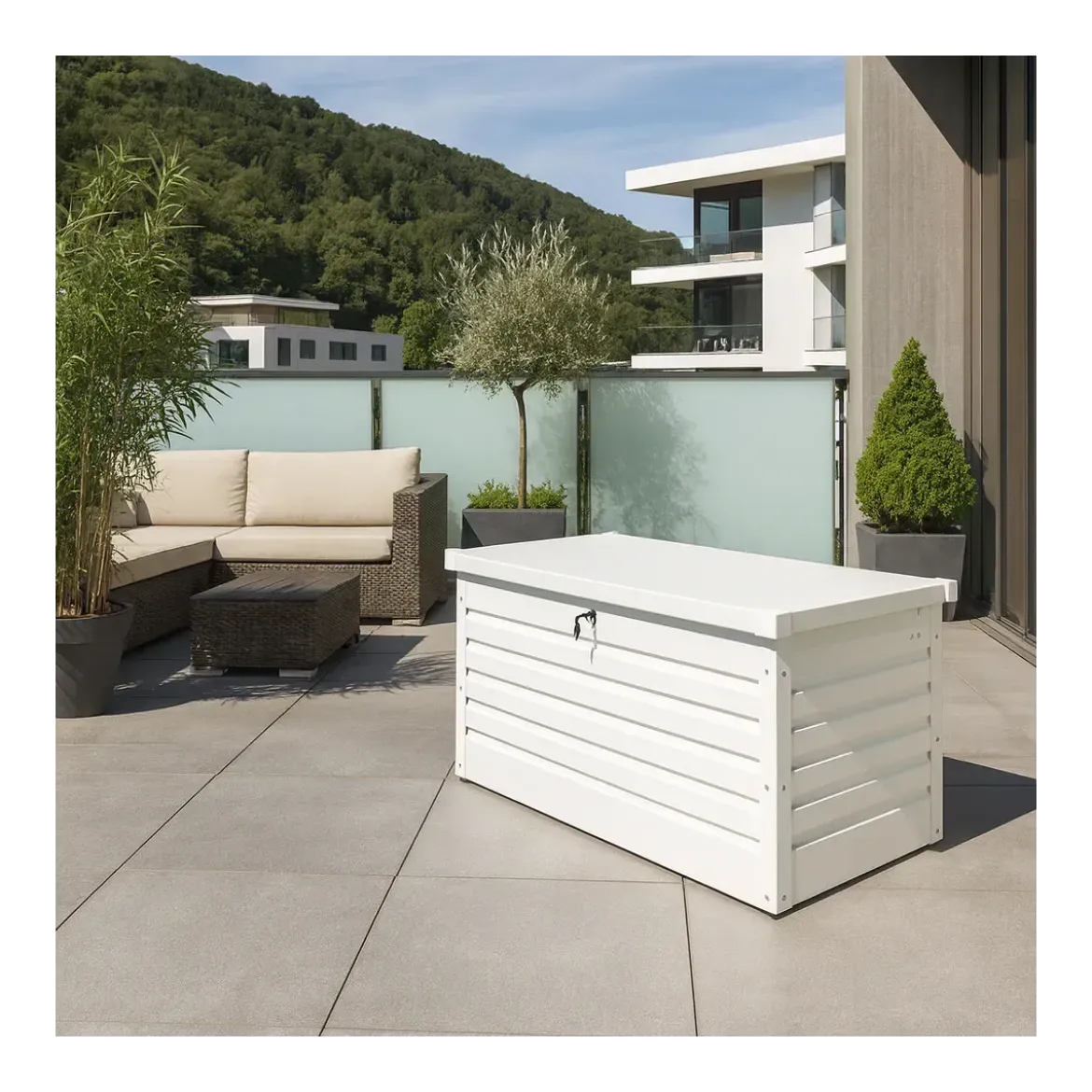 Baule Contenitore Bianco in Alluminio per Esterni 130x61x63 cm con Chiave