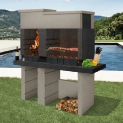 BBQ a Carbonella Carbone Braciere Barbecue in Muratura Cemento Giardino Esterno