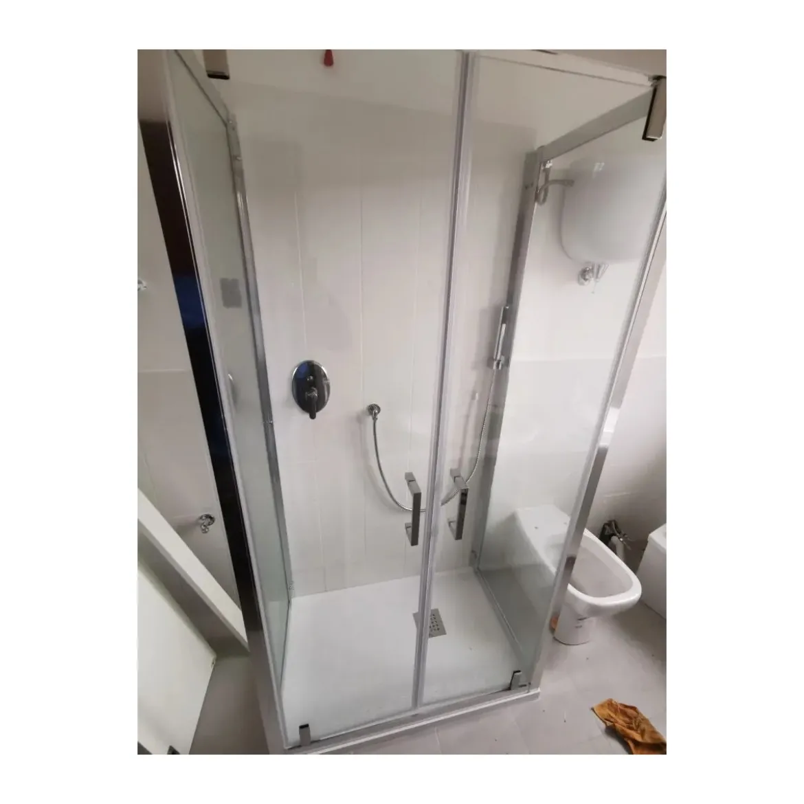 Box Doccia 3 Lati 6 mm Anta Battente Saloon 60 70 80 90 100 110 120 130 140 cm