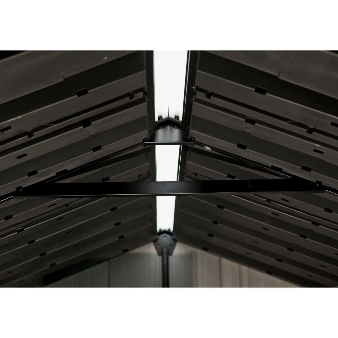 Box in Resina Oakland Casetta Keter 229x223 cm con Pavimento