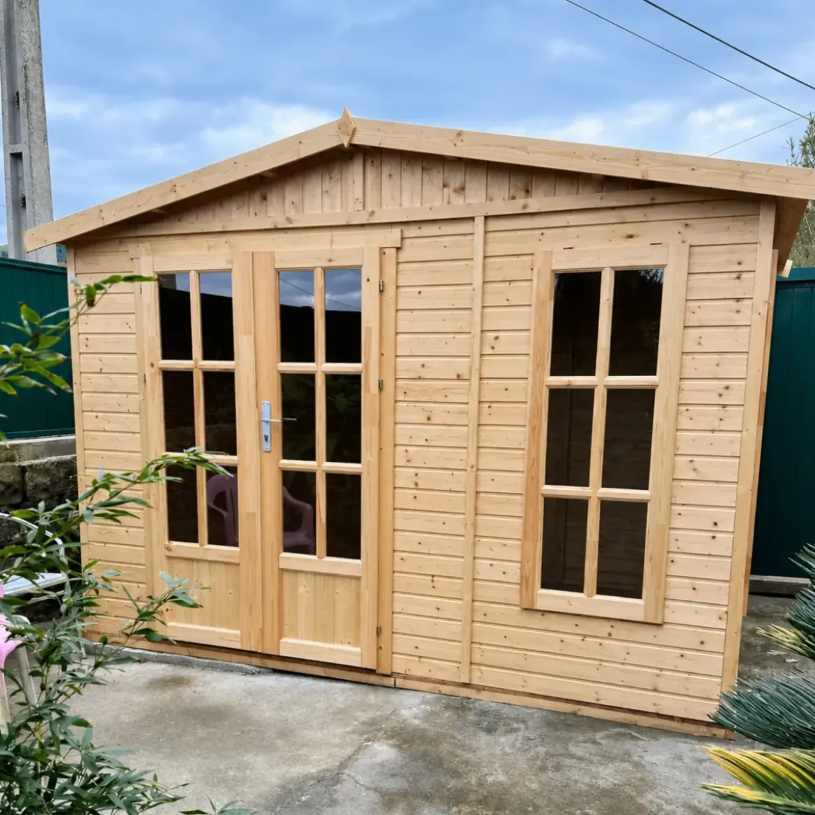 Casetta da Giardino in Legno 3x2 m con Pavimento Doppia Porta Finestre