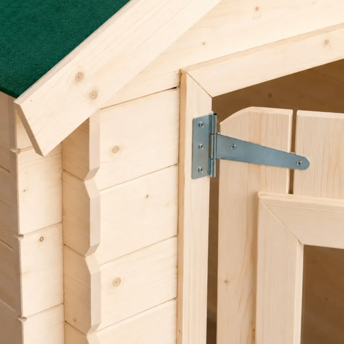 Casetta per Bambini in Legno Snoopy 98x98x112cm con Porta Finestrata