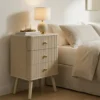 Comodino 3 Cassetti Bianco Pomelli Oro in Legno MDF Camera da Letto