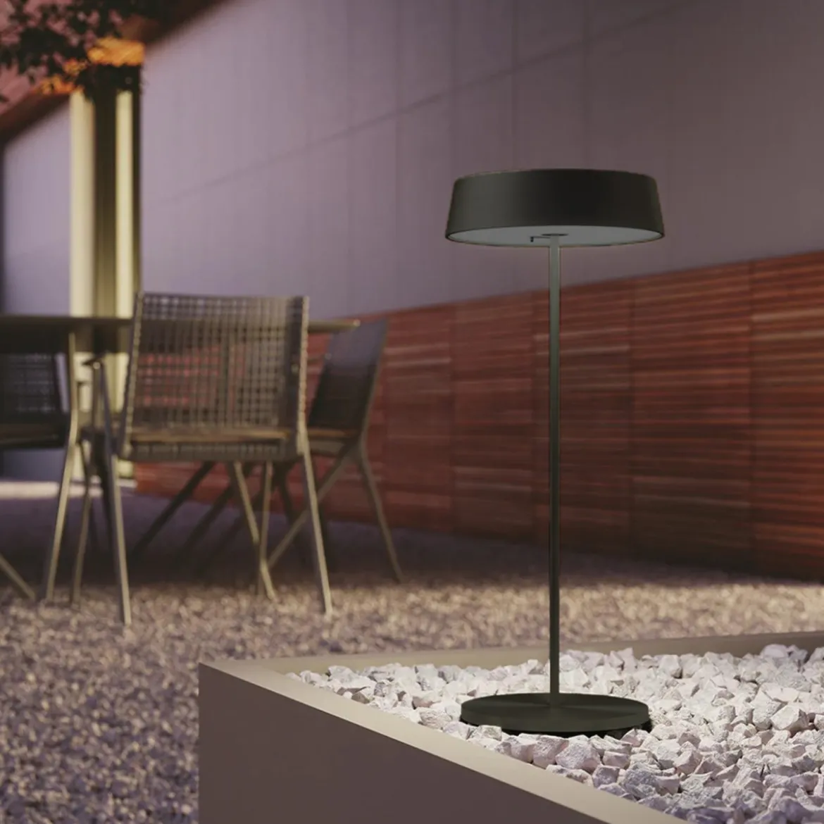 Lampada da Tavolo Intec Luce a LED Batteria Ricaricabile da Esterno