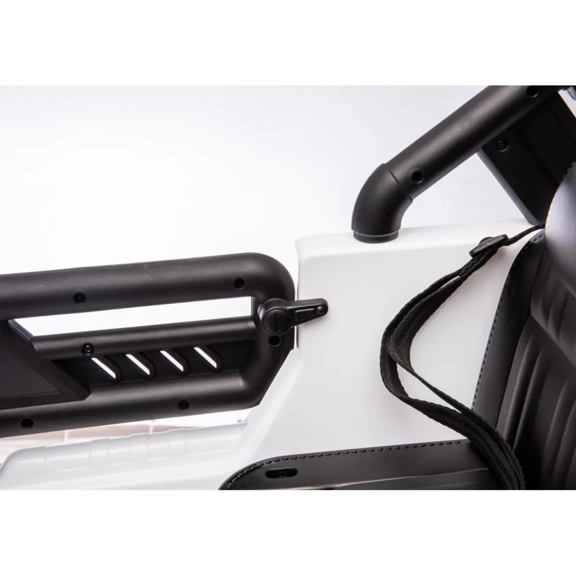 Macchina Elettrica per Bambini Auto Toyota Cruiser a Batteria 12 V Bianca