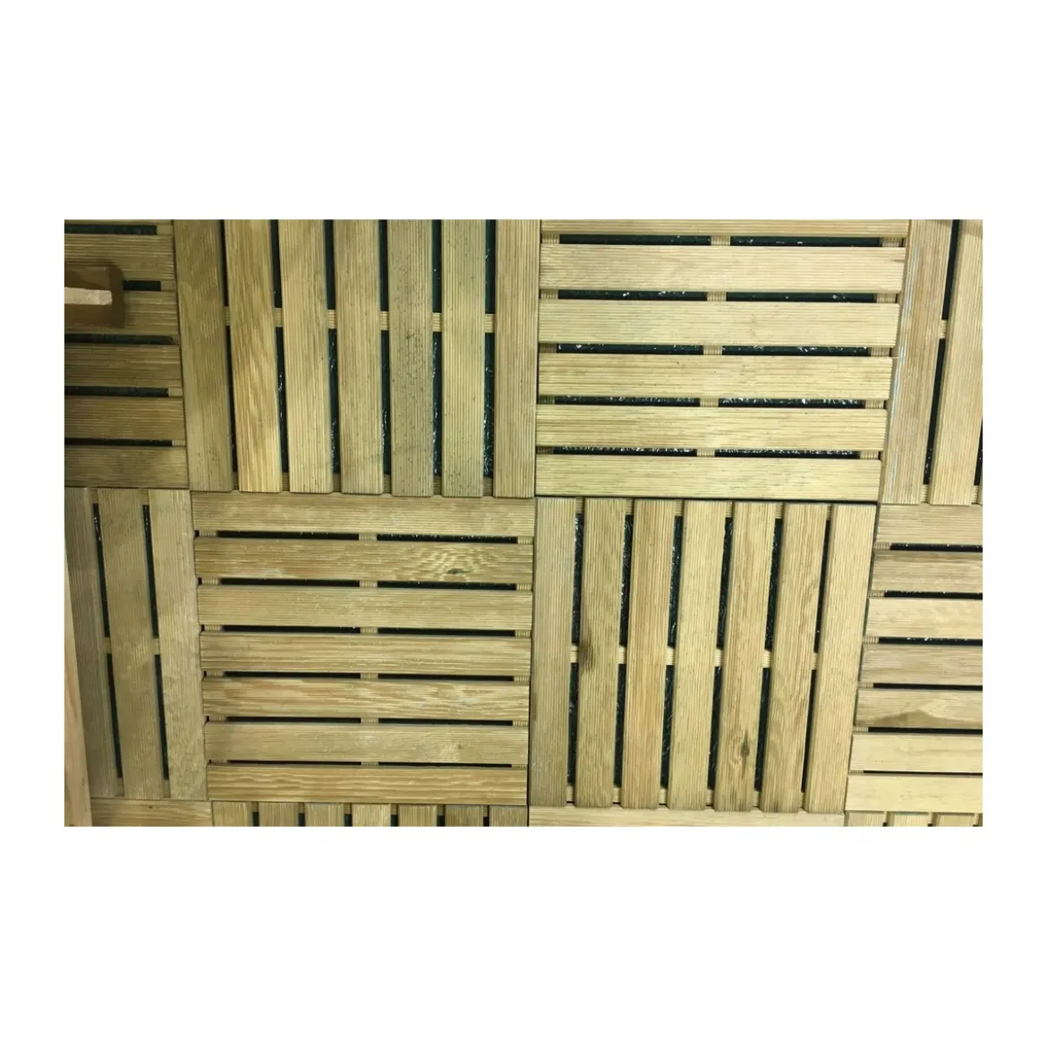 Mattonelle 50x50 in Legno Pino Pavimento Pavimentazione per Esterno da Giardino
