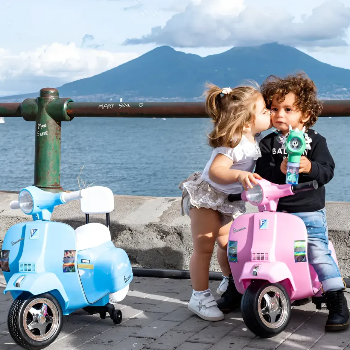 Mini Vespa Piaggio Rosa Elettrica per Bambini Batteria 6 V