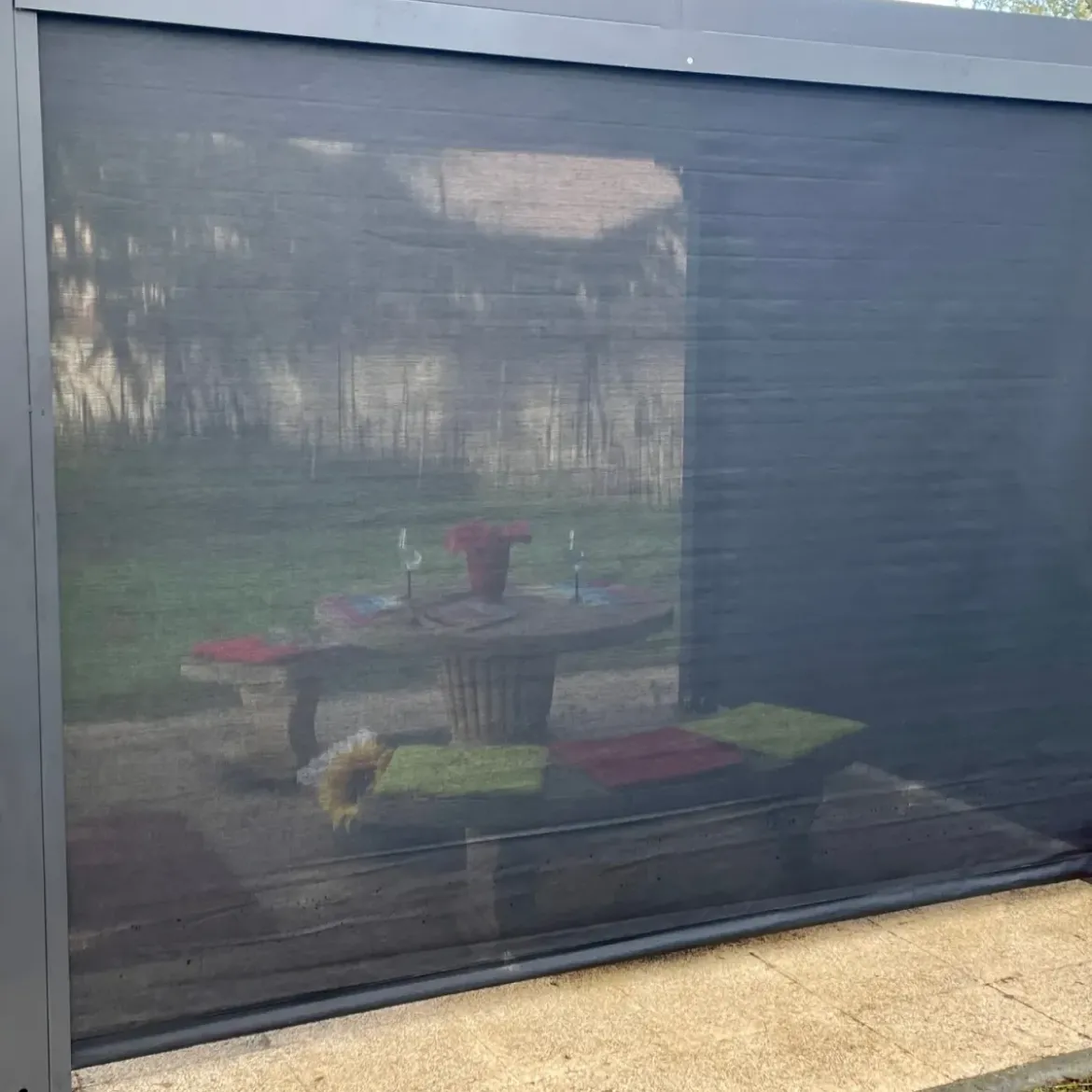 Pergola Bioclimatica da Esterno 240x300 cm 2 Teli Laterali Manuali
