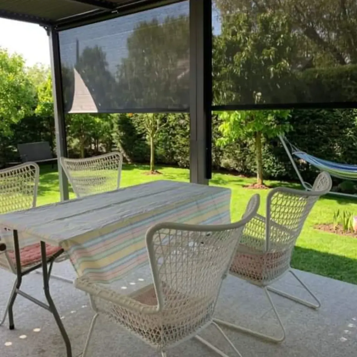 Pergola Bioclimatica Doppia 360x600 in Alluminio con 2 Tende Laterali