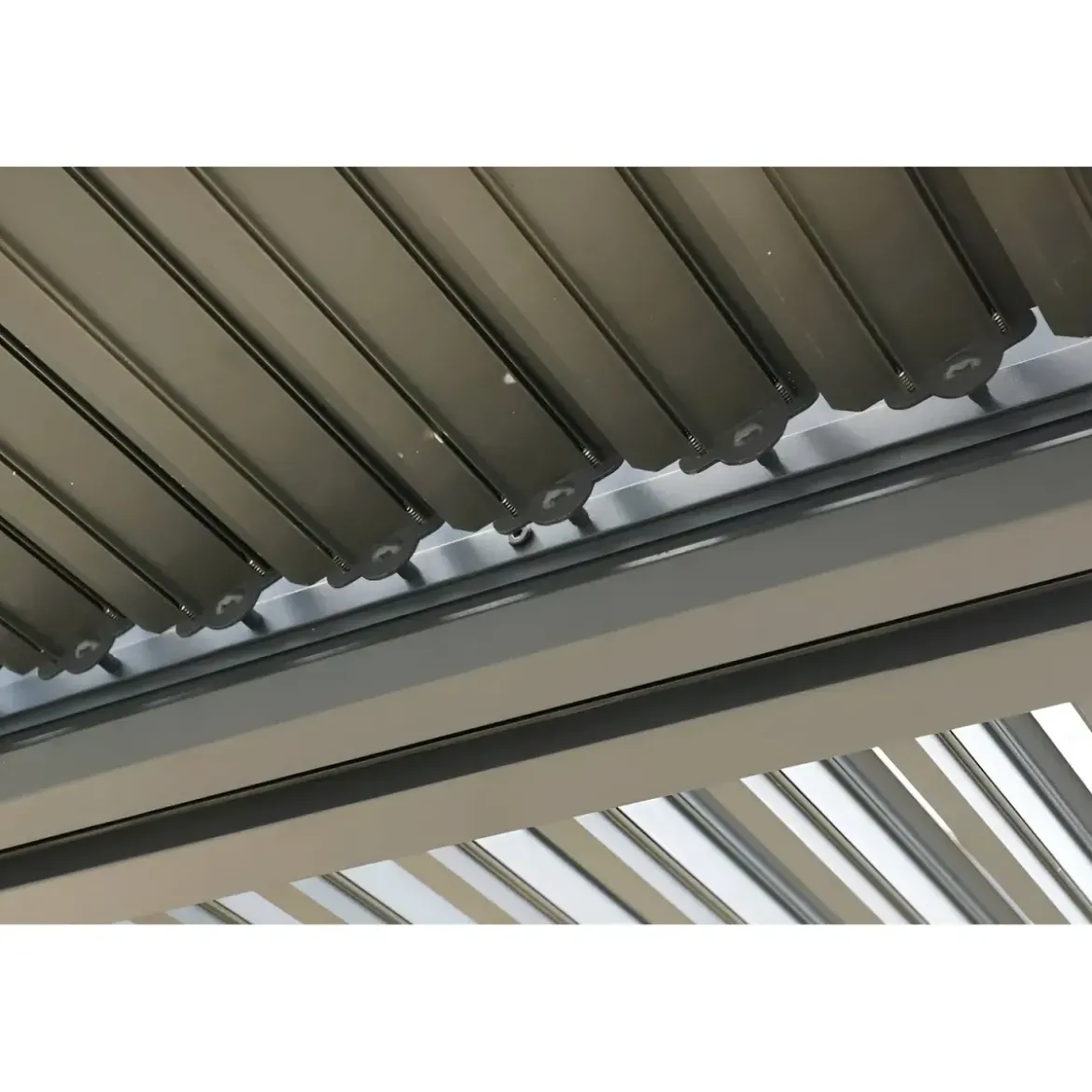 Pergola bioclimatica in alluminio 3.6x3 con veneziane