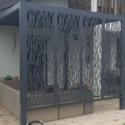 Pergola Bioclimatica 240x300 cm Alluminio Grigio con Pannelli Privacy