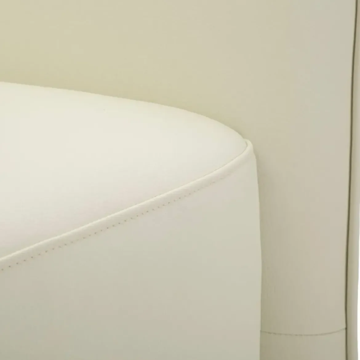 Poltrona con Braccioli Similpelle Bianco Base Metallo Oro Soggiorno