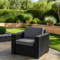 Poltrona da Giardino in Resina Polirattan con Cuscini Grafite