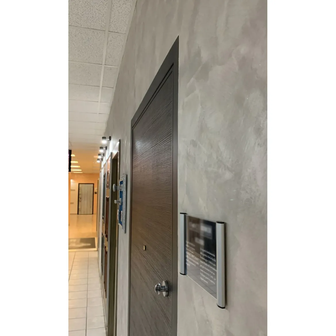 Porta Blindata con Cerniere a Scomparsa Filo Muro 90x210 classe 4 Rasomuro