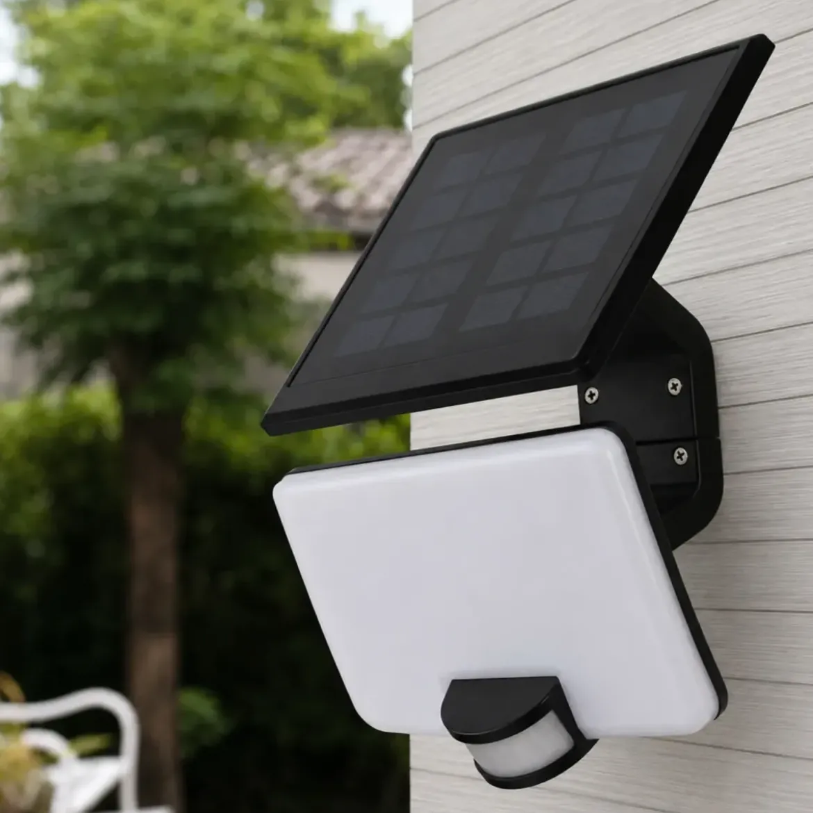 Proiettore Solare LED 8W con Pannello Orientabile Sensore Movimento