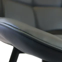 Sedia Imbottita Sala da Pranzo in Ecopelle Nero Moderna Gambe Metallo