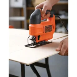 Seghetto Alternativo Black+Decker 520W Taglio Legno Acciaio Valigetta