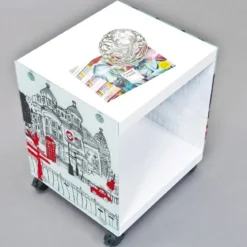 Tavolino con Ruote Comodino Bianco con Decorazione Vetro Serigrafato