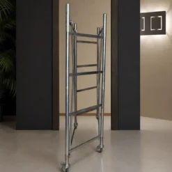 Trabattello Ponteggio Acciaio Altezza 510 cm Mezzopiano Ruote Girevoli