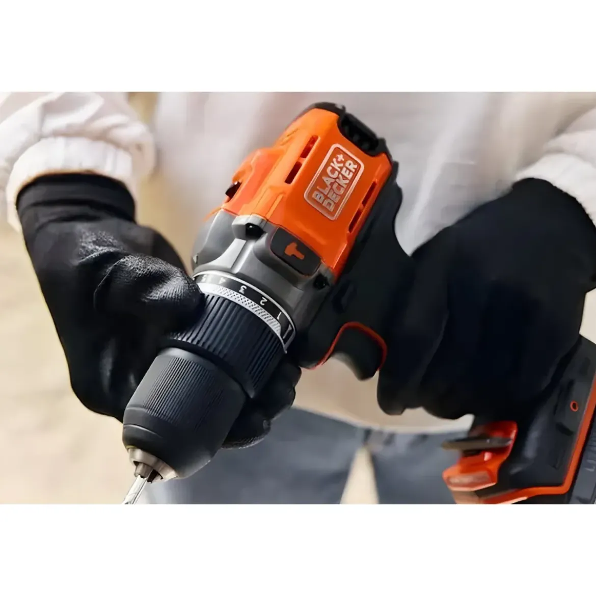 Trapano Avvitatore Black & Decker Percussione 18V Valigetta Accessori