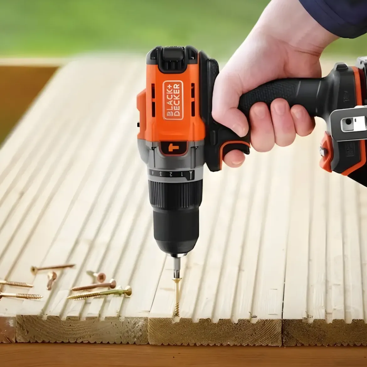 Trapano Avvitatore Black & Decker Percussione 18V Valigetta Accessori