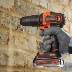 Trapano Percussione Smerigliatrice Black+Decker 18V Kit 2 Batterie