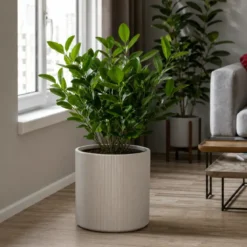 Vaso in Resina Bianco 36x35 Resistente Raggi UV Materiale Riciclabile