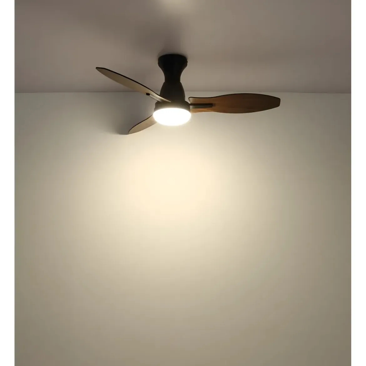 Ventilatore da Soffitto con Luce LED Nero 3 Pale in Legno con Timer