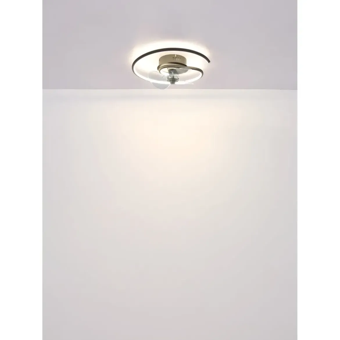 Ventilatore da Soffitto con Luce LED Nero Moderno 30W Telecomando